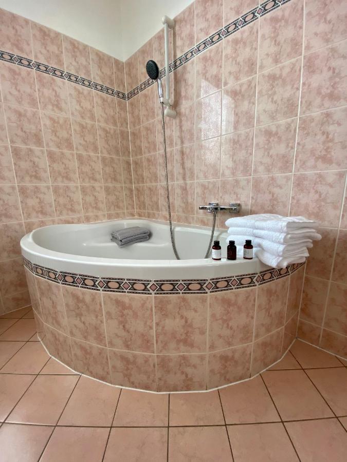 Prazdninovy Dum Holubka Villa Nove Mesto na Morave Exterior photo